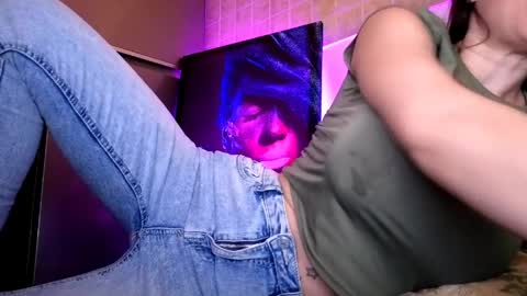 zzarraaa online show from March 28, 8:30 pm