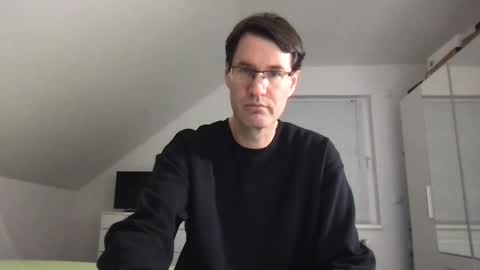 Snapshot of zzz123_cam chatting on December 2, 4:20 pm zzz123_cam online show from December 2, 4:20 pm