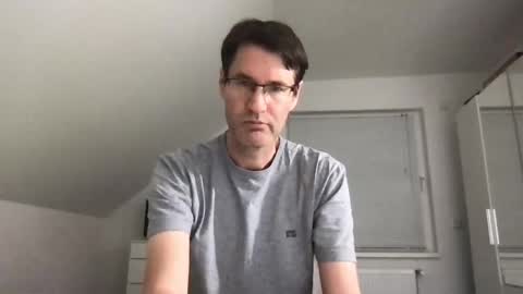 Snapshot of zzz123_cam chatting on October 11, 3:43 pm zzz123_cam online show from October 11, 3:43 pm