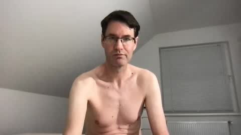 Snapshot of zzz123_cam chatting on January 6, 11:07 pm zzz123_cam online show from January 6, 11:07 pm