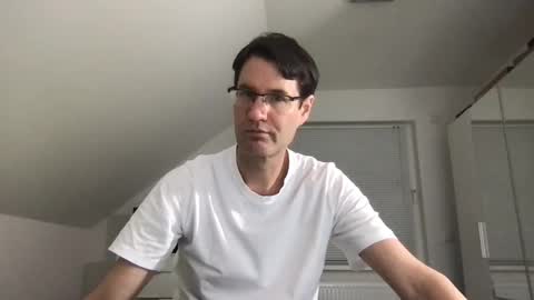 Snapshot of zzz123_cam chatting on January 12, 6:13 pm zzz123_cam online show from January 12, 6:13 pm