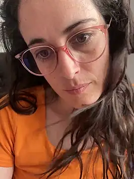 Lunaabbey online show from July 10, 5:56 am