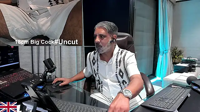 OnlineBossUK online show from April 1, 1:41 pm