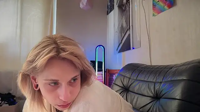 Mannarie Madsinn online show from March 21, 8:17 am