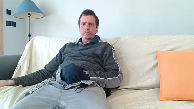 cloupefun online show from March 9, 1:04 pm