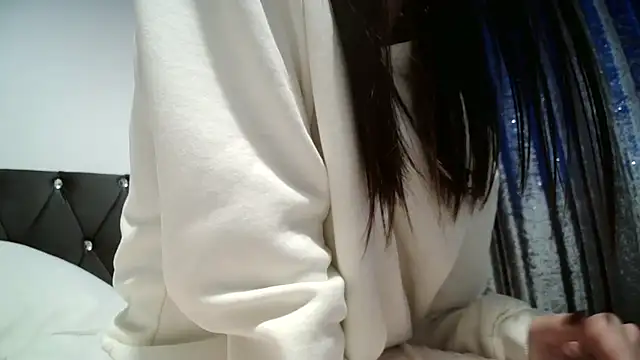 AaliyahLux online show from November 30, 2:21 pm