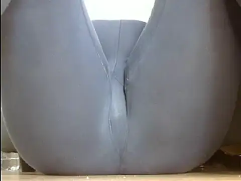 Squirtlady38 online show from January 24, 8:44 am