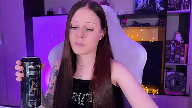 jasminevine online show from January 5, 10:02 pm