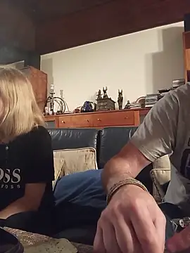 coolkasal online show from June 1, 8:32 pm