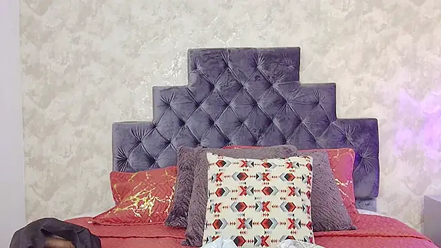 Snapshot of elizabeth_coleman chatting on January 7, 9:17 pm elizabeth coleman online show from January 7, 9:17 pm