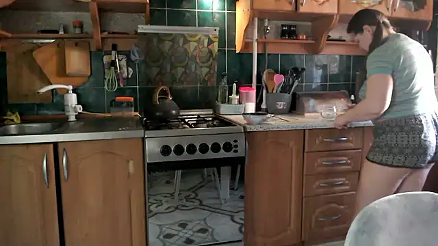 uliastar online show from March 14, 7:58 am