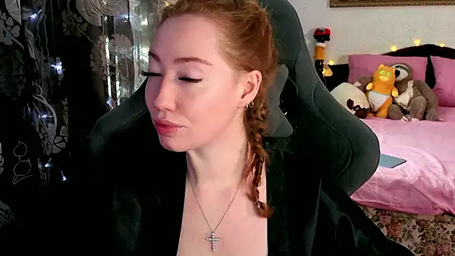 TinaBrook online show from February 26, 4:44 am