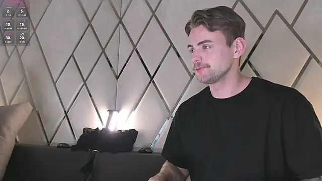 Snapshot of WayneWilson chatting on March 1, 4:26 am WayneWilson online show from March 1, 4:26 am