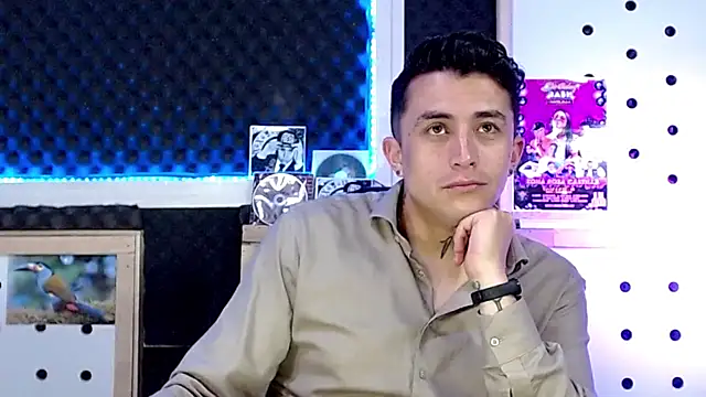 Darko0717 online show from January 14, 10:34 pm