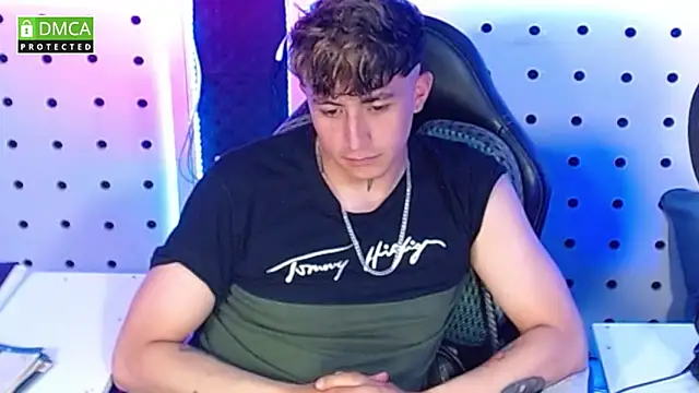 Darko0717 online show from October 6, 10:18 pm