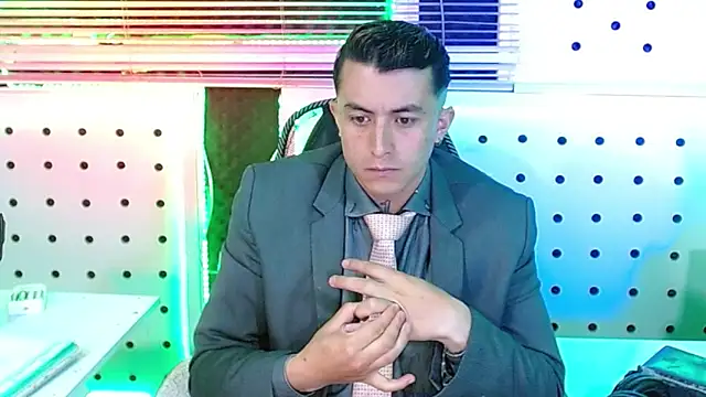 Darko0717 online show from November 20, 4:40 pm