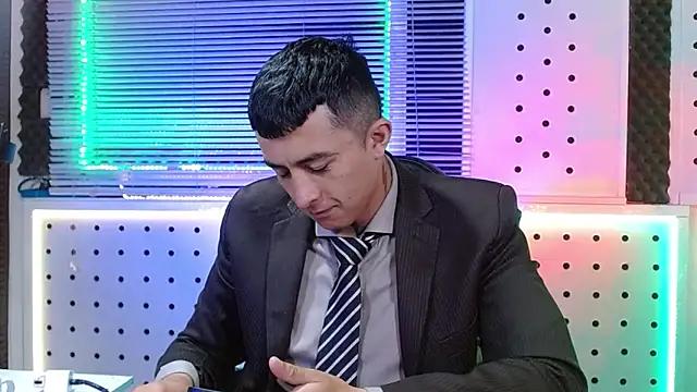 Darko0717 online show from March 2, 11:28 am