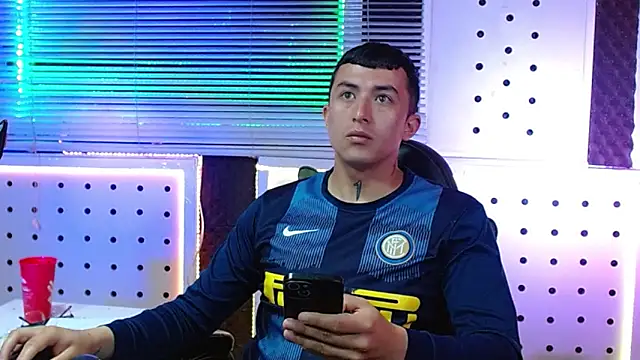 Darko0717 online show from March 9, 12:09 pm