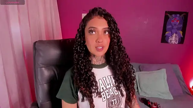 Cata green online show from April 2, 7:11 pm