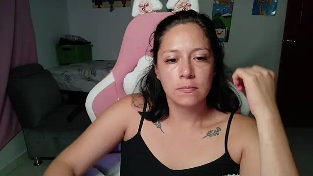 MommyMiaWs online show from July 15, 2:39 am