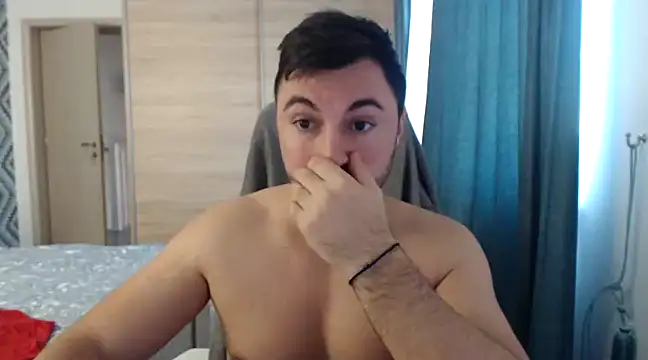 HankMalone online show from December 18, 7:26 am