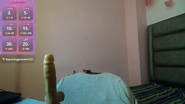 Snapshot of samanthaanderson_ chatting on February 15, 2:58 am samanthaanderson online show from February 15, 2:58 am