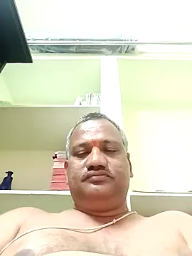 StarPacifist6 online show from December 8, 7:47 am