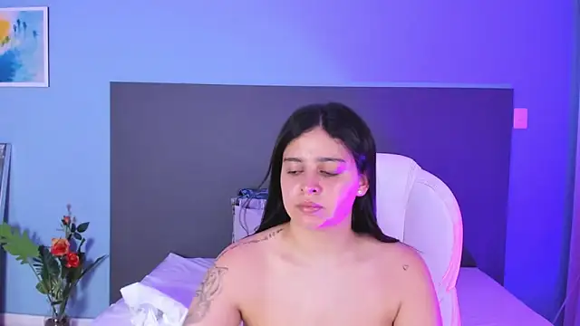 kylie reyes online show from March 13, 9:05 pm