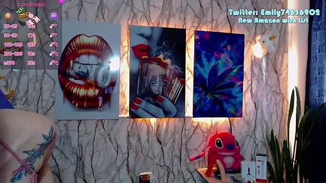 Snapshot of EmiTranny chatting on February 23, 2:25 pm EmiTranny online show from February 23, 2:25 pm