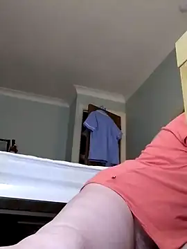 xxSexyBushLinnxx online show from January 13, 7:42 pm