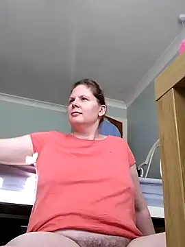 xxSexyBushLinnxx online show from February 6, 12:05 pm