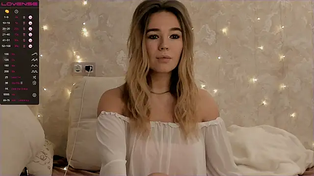 EvaSileZ online show from November 4, 3:33 pm