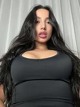 EvaMoet online show from December 9, 2:24 am