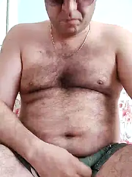 Snapshot of fraud705 chatting on October 17, 11:02 am fraud705 online show from October 17, 11:02 am