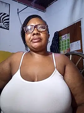 Snapshot of YELLOW_BONE chatting on February 28, 8:54 pm YELLOW BONE online show from February 28, 8:54 pm