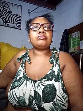 YELLOW BONE online show from March 28, 12:32 am