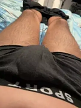 Snapshot of spritzerboy23 chatting on March 14, 4:12 pm spritzerboy23 online show from March 14, 4:12 pm