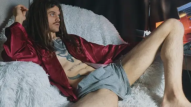 Snapshot of TechnoJesus chatting on February 1, 10:36 am TechnoJesus online show from February 1, 10:36 am