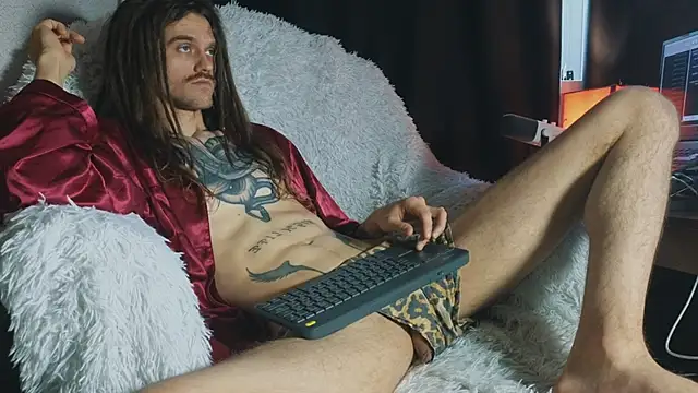 Snapshot of TechnoJesus chatting on February 3, 10:09 am TechnoJesus online show from February 3, 10:09 am