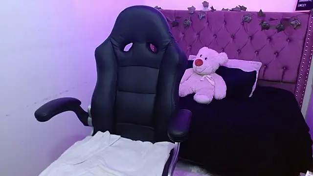  Scarlett Sweet online show from February 11, 11:44 pm