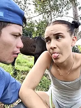 Snapshot of Juam22 chatting on February 12, 3:29 pm Juam22 online show from February 12, 3:29 pm