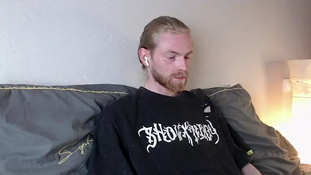 Snapshot of Damien_Bi chatting on October 5, 8:40 pm Damien Bi online show from October 5, 8:40 pm