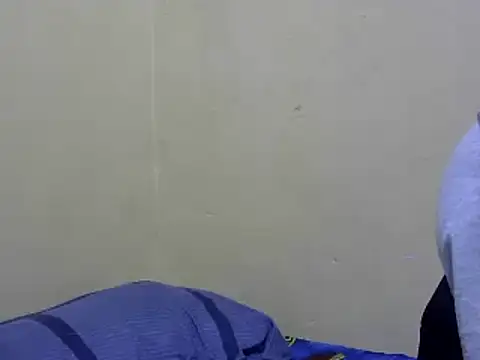 Snapshot of Smillie_prety chatting on January 27, 4:09 am Smillie prety online show from January 27, 4:09 am