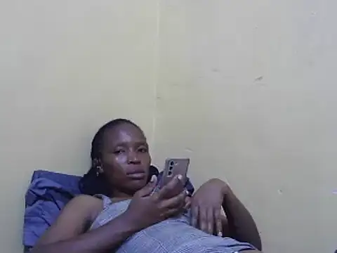 Snapshot of Smillie_prety chatting on March 14, 5:46 pm Smillie prety online show from March 14, 5:46 pm