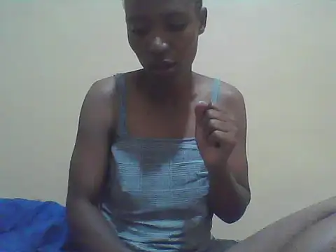 Smillie prety online show from February 9, 3:32 am