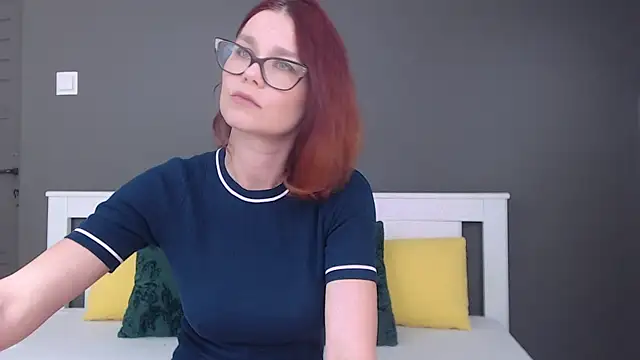 AugustStormS online show from October 29, 2:25 am