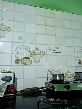 Snapshot of sematomar chatting on February 25, 3:09 am sematomar online show from February 25, 3:09 am