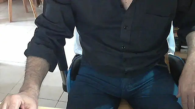 Snapshot of angelgarcia269 chatting on October 25, 12:45 pm angelgarcia269 online show from October 25, 12:45 pm