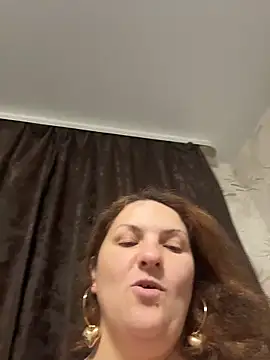 Taisia W online show from December 5, 4:36 pm