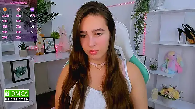 Snapshot of _Eliizabeth_ chatting on October 17, 8:44 pm Eliizabeth online show from October 17, 8:44 pm